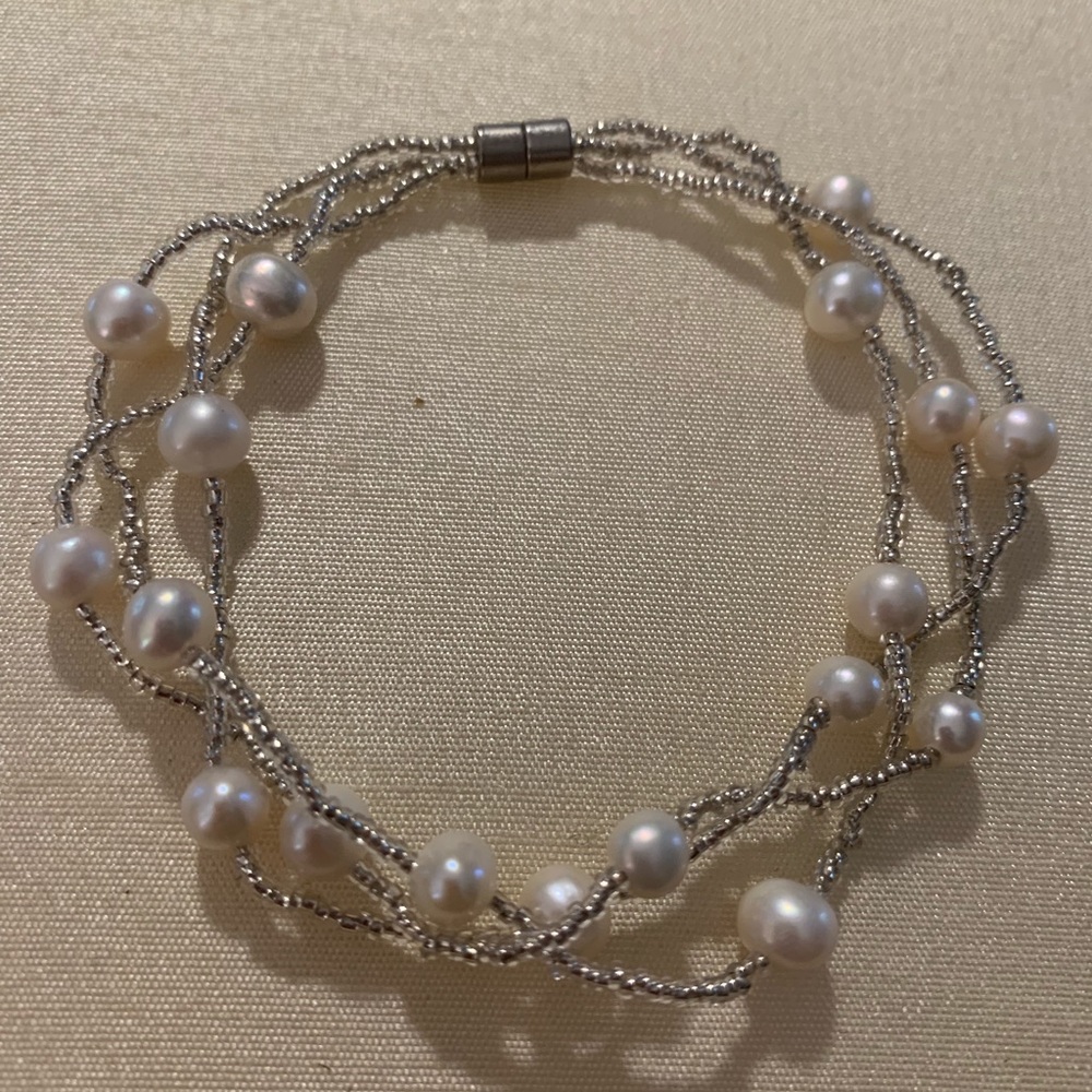 Pearl and silver bead delicate bracelet